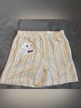 Denim & Flower Cream Striped Linen Shorts